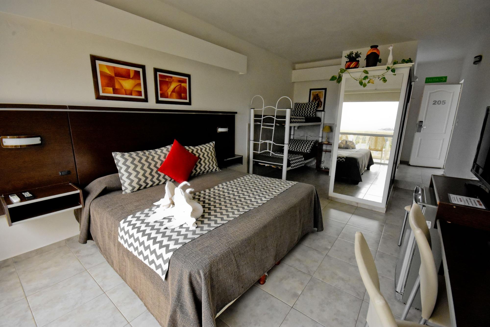 Villa La Font Apart Hotel & Spa Villa Carlos Paz Ngoại thất bức ảnh